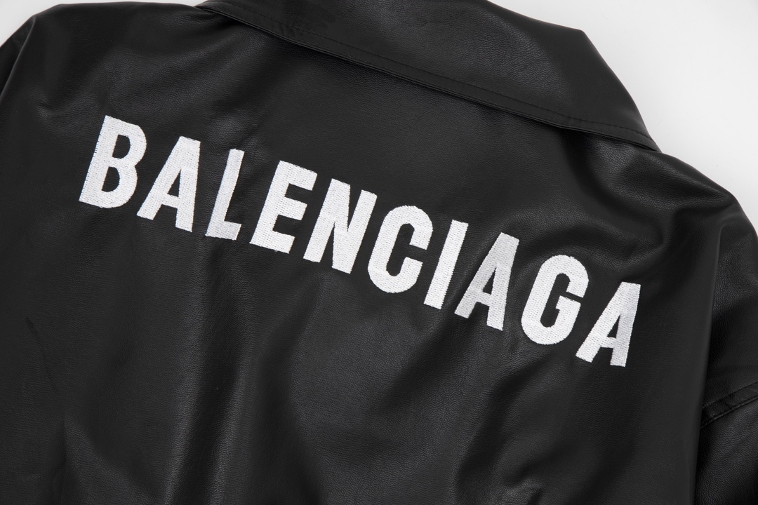 【2024】【BALENCIAGA 公式旗艦店】 バレンシアガ レザージャケット好評に付き再入荷！