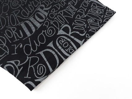【2024】【 DIOR 公式旗艦店】ディオール   Tシャツ ご好評に付き再入荷！