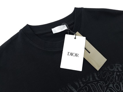 【2024】【 DIOR 公式旗艦店】ディオール   Tシャツ ご好評に付き再入荷！