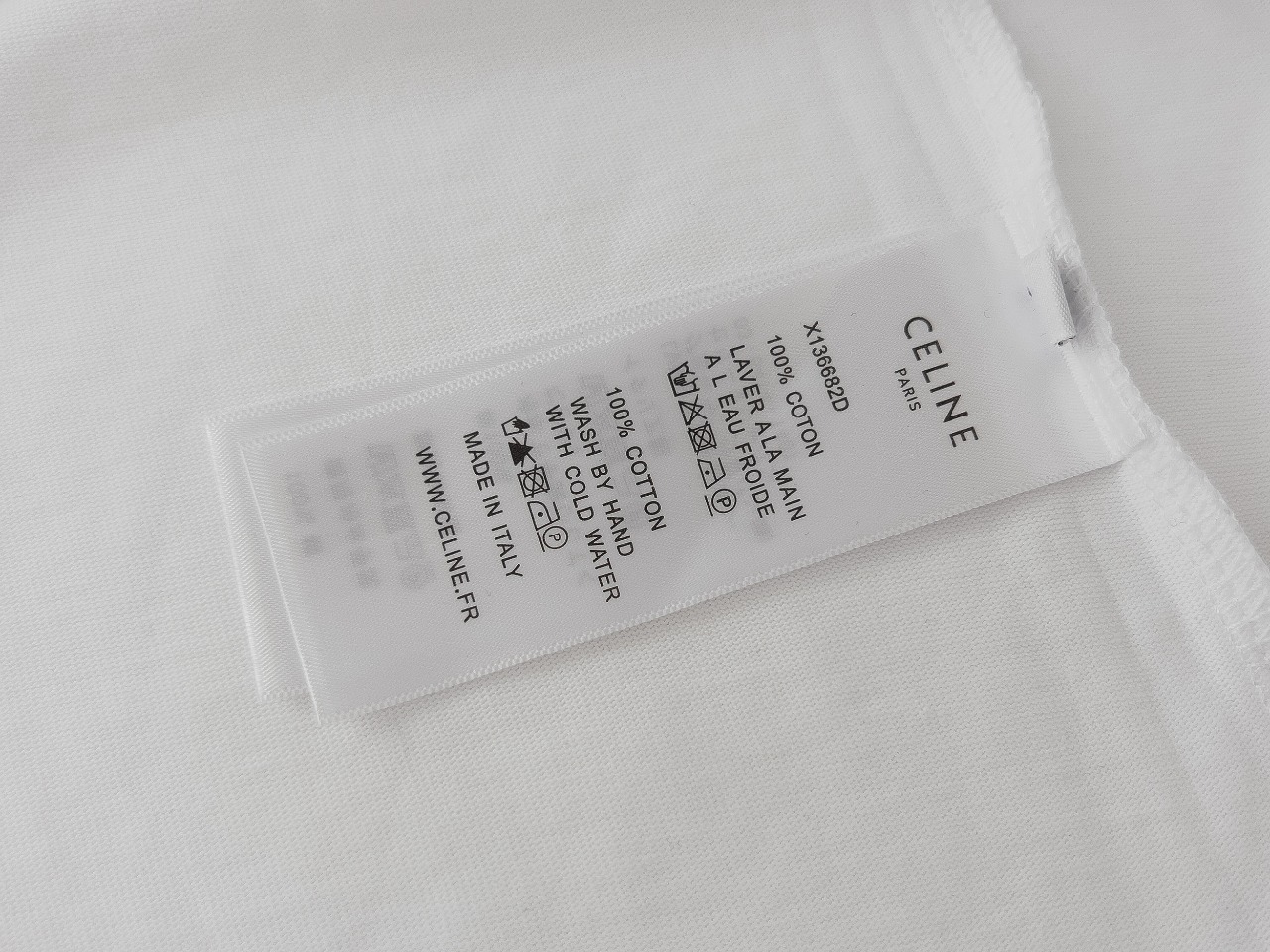 【CELINE  公式旗艦店】セリーヌ  Tシャツ ご好評に付き再入荷！