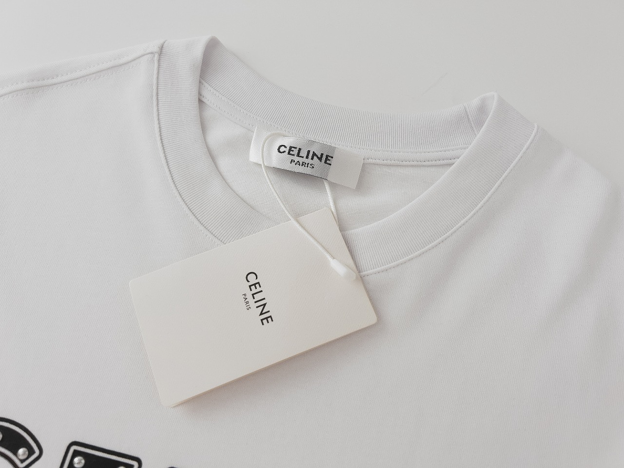 【CELINE  公式旗艦店】セリーヌ  Tシャツ ご好評に付き再入荷！