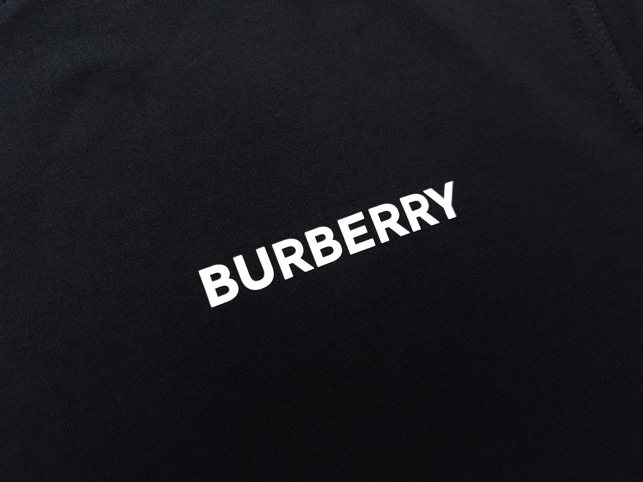 【2024】【BURBERRY 公式旗艦店】バーバリー   Tシャツ ご好評に付き再入荷！