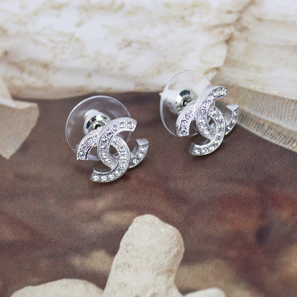 レア商品！CHANEL シャネル ピアス CC マーク A88429 A95896