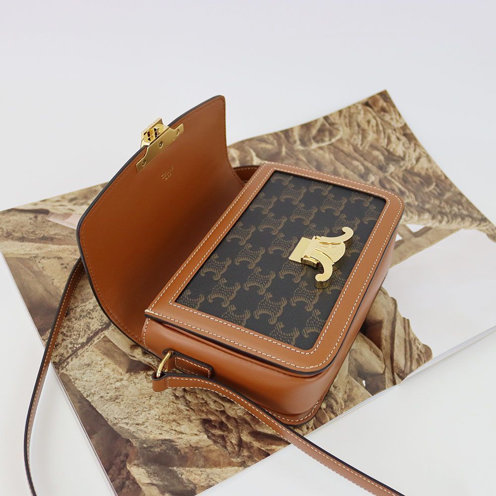 人気☆CELINE ティーン トリオンフ キャンバス