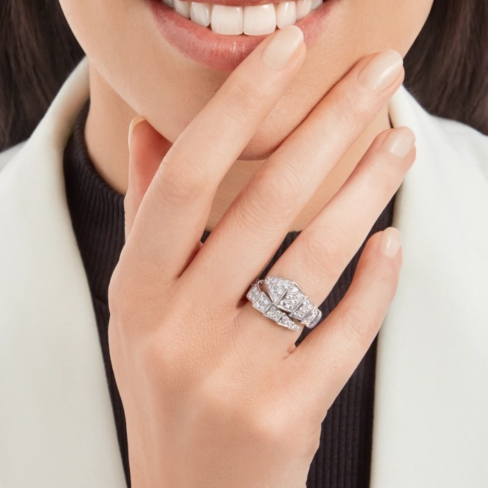 【2024】BVLGARI ブルガリ リング 指輪 セルペンティ ホワイトゴールド