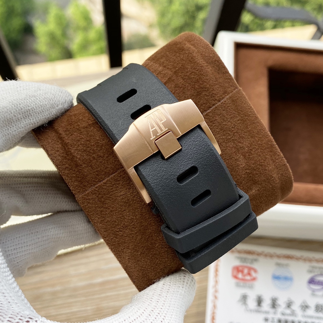 【2024】Audemars Piguet ( オーデマ ピゲ )  腕時計42*13MM