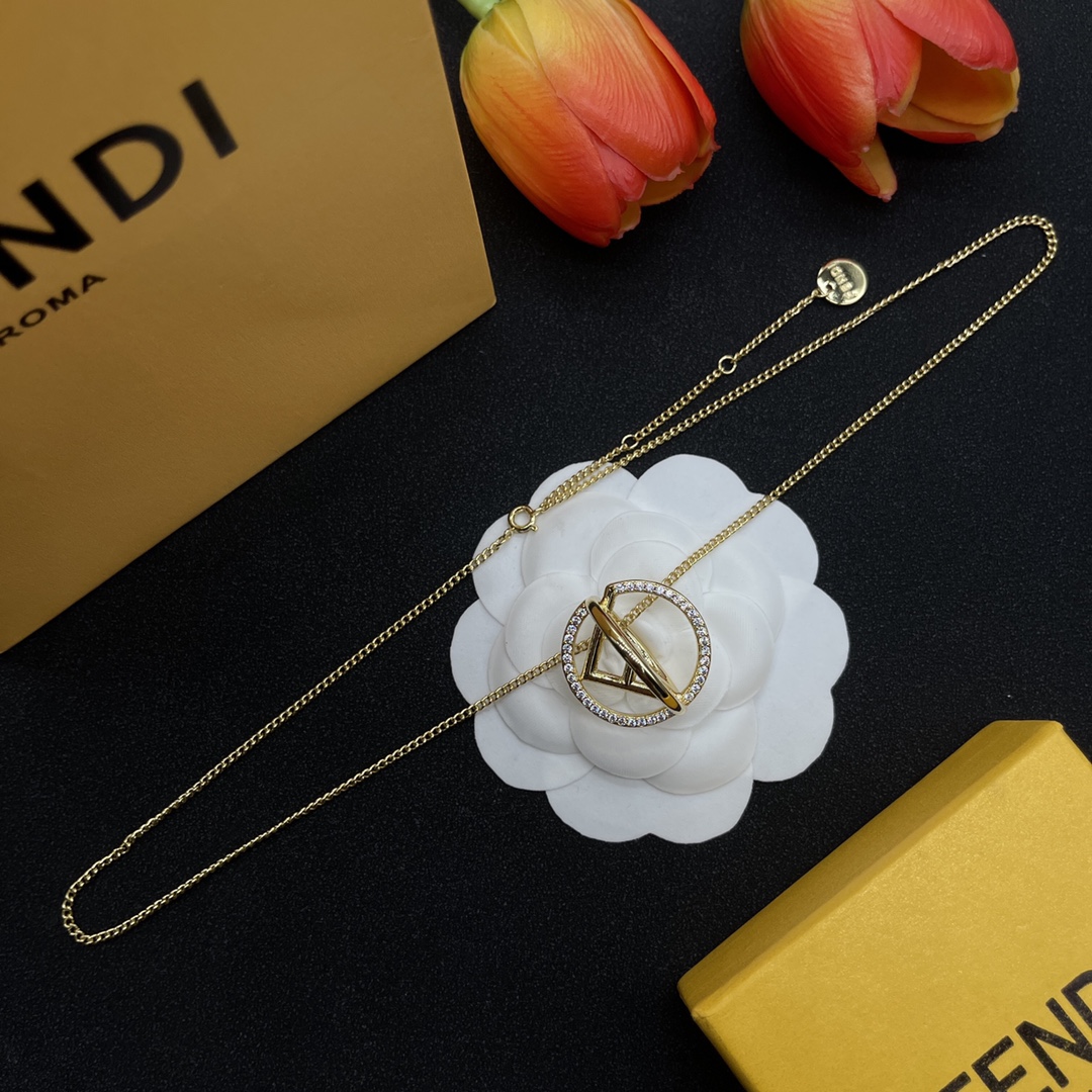 【2024】【FENDI】ネックレス、新しいネックレス万能シンプルファッションオーナメント