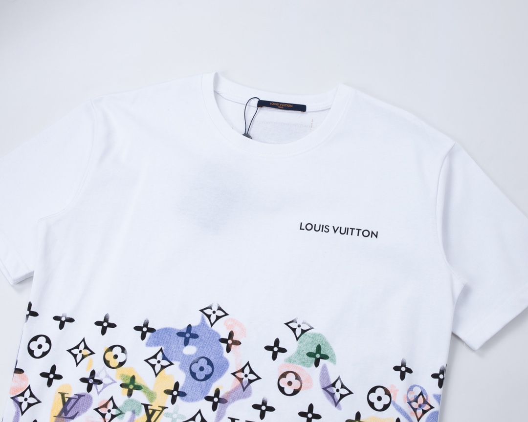 【2024】【LOUIS VUITTON  公式旗艦店】ルイヴィトン   Tシャツ ご好評に付き再入荷！
