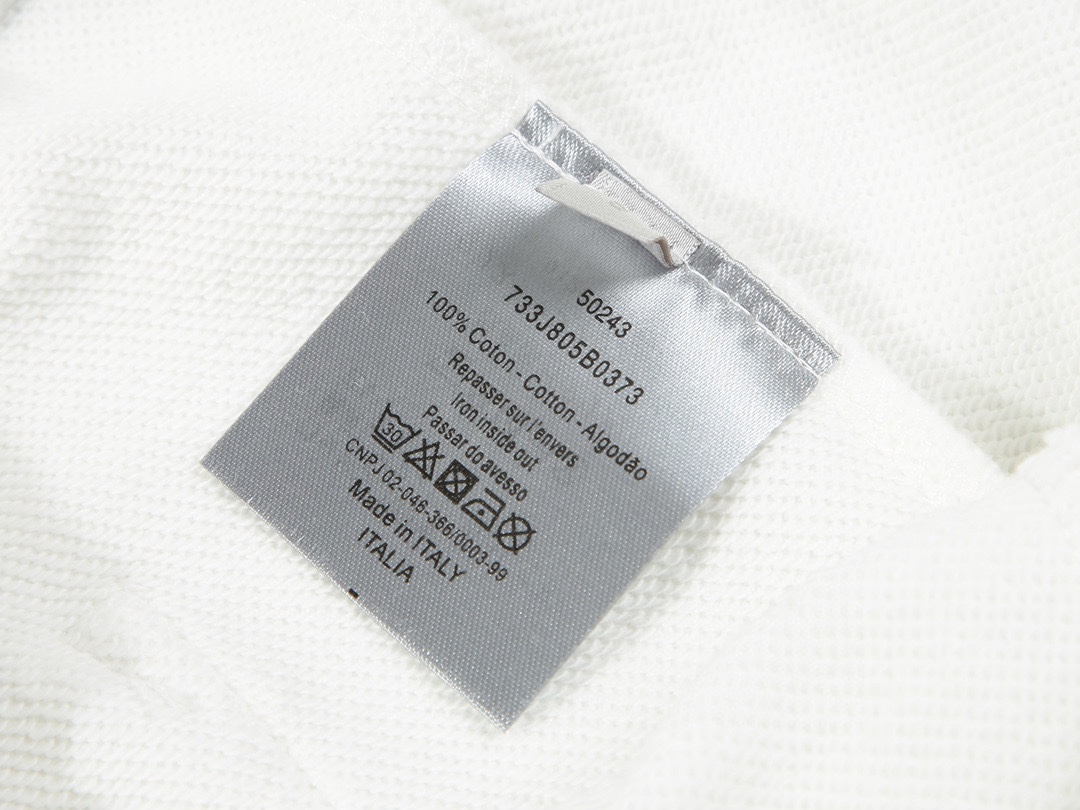 【 DIOR  公式旗艦店】 ディオール   ショートパンツ  ご好評に付き再入荷！