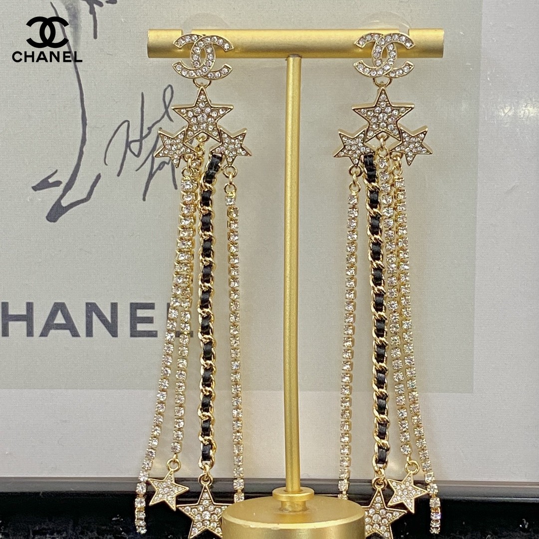 【2024】【CHANEL 】 シャネル   ファッションスタイルのイヤリング