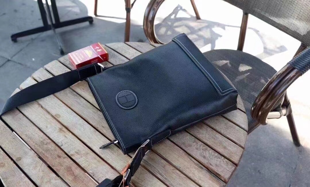 【2024】【HERMES   公式 旗艦店】エルメス  ショルダーバッグ 当日出荷 好評に付き再入荷！24*27*5.5CM