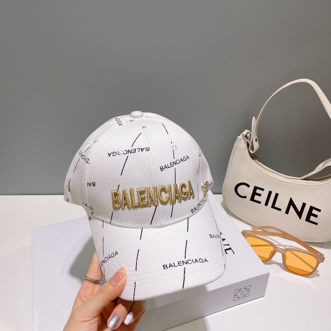 【BALENCIAGA バレンシアガ】【数量限定】 野球帽 / ハット