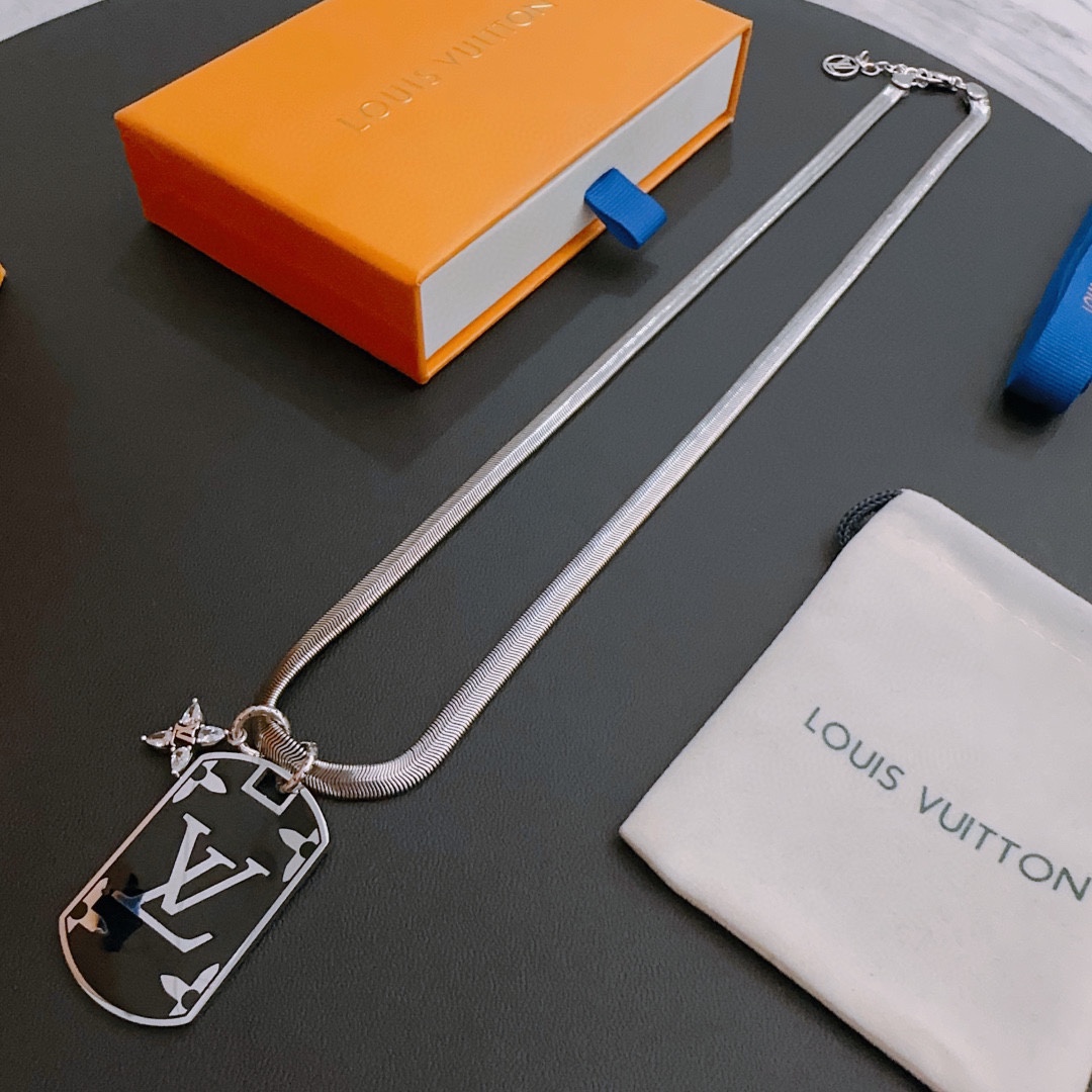 【2024】【LOUIS VUITTON】ネックレス、新しいネックレス万能シンプルファッションオーナメント