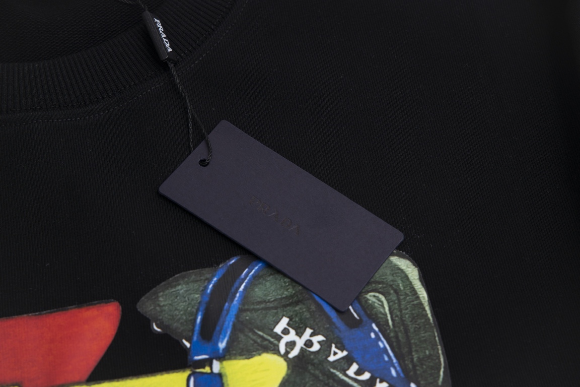 【PRADA  公式旗艦店】プラダ 丸首の衛衣 スウェットご好評に付き再入荷！