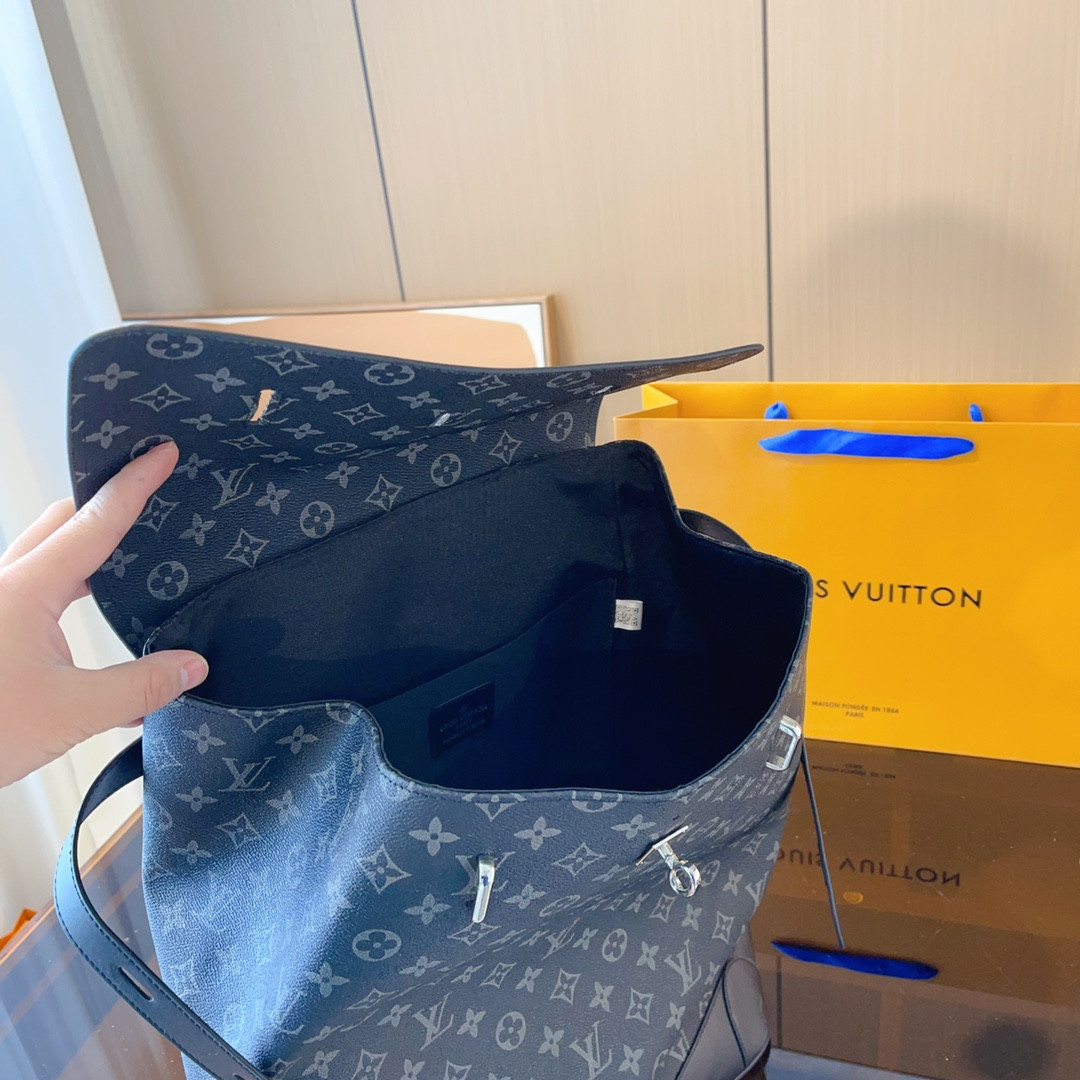 【2024】【 LOUIS VUITTON公式 旗艦店】ルイヴィトン   リュックサック   当日出荷 好評に付き再入荷！33*15*43CM