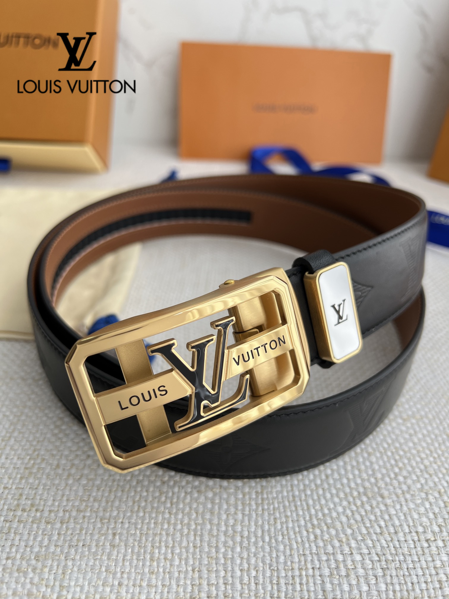 【LOUIS VUITTON】(ルイヴィトン) 3.5cm   ベルト メンズ