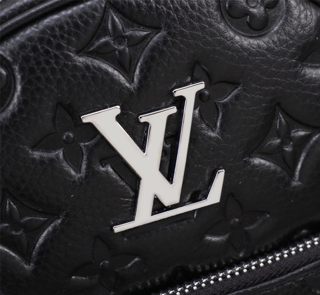 【2024】LV【LOUIS VUITTON  公式 旗艦店】 ルイヴィトン   胸ポケット当日出荷 好評に付き再入荷！29*16*6CM