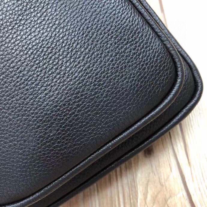 【GUCCI 公式 旗艦店】クッチ  胸ポケット 当日出荷 好評に付き再入荷！28*18*7CM