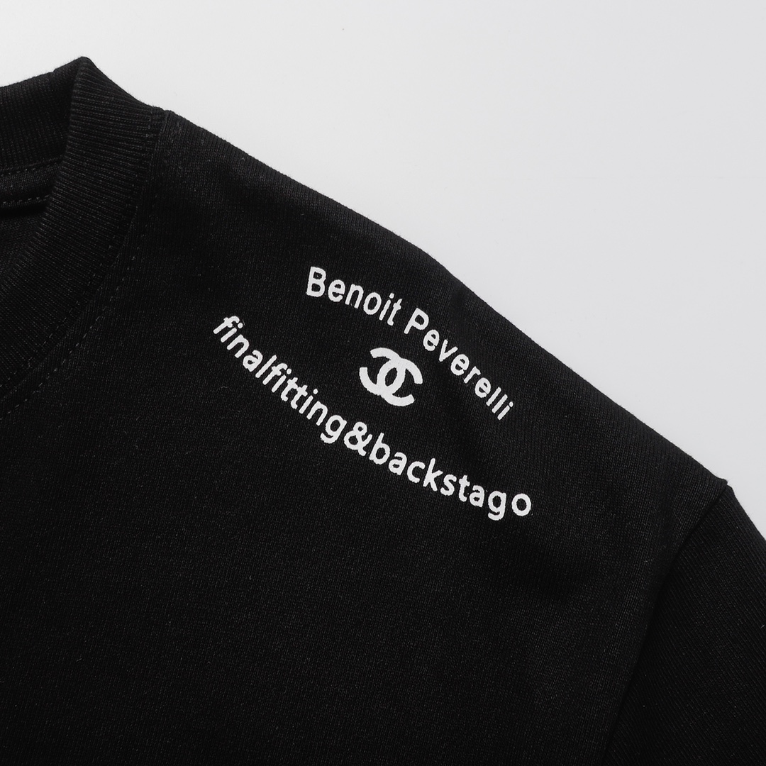 【2024】【CHANEL  公式旗艦店】シャネル    Tシャツご好評に付き再入荷！