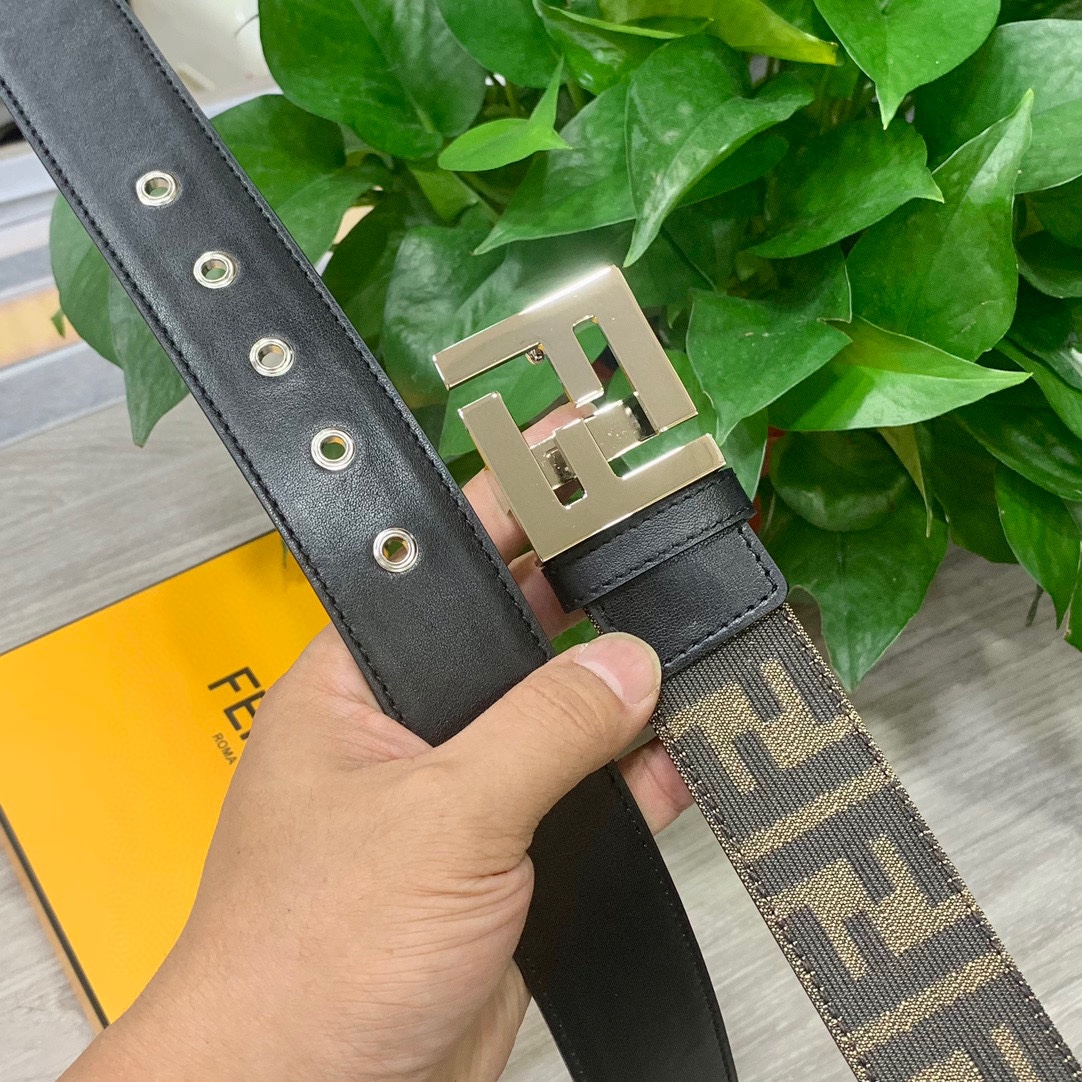 【2024】【FENDI】(フェンディ) 3.8cmベルト メンズ