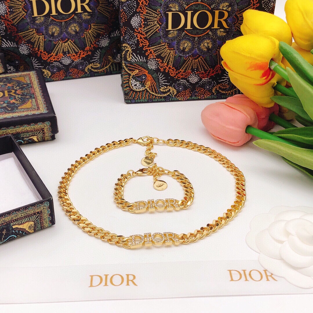【DIOR】ネックレス、新しいネックレス万能シンプルファッションオーナメント