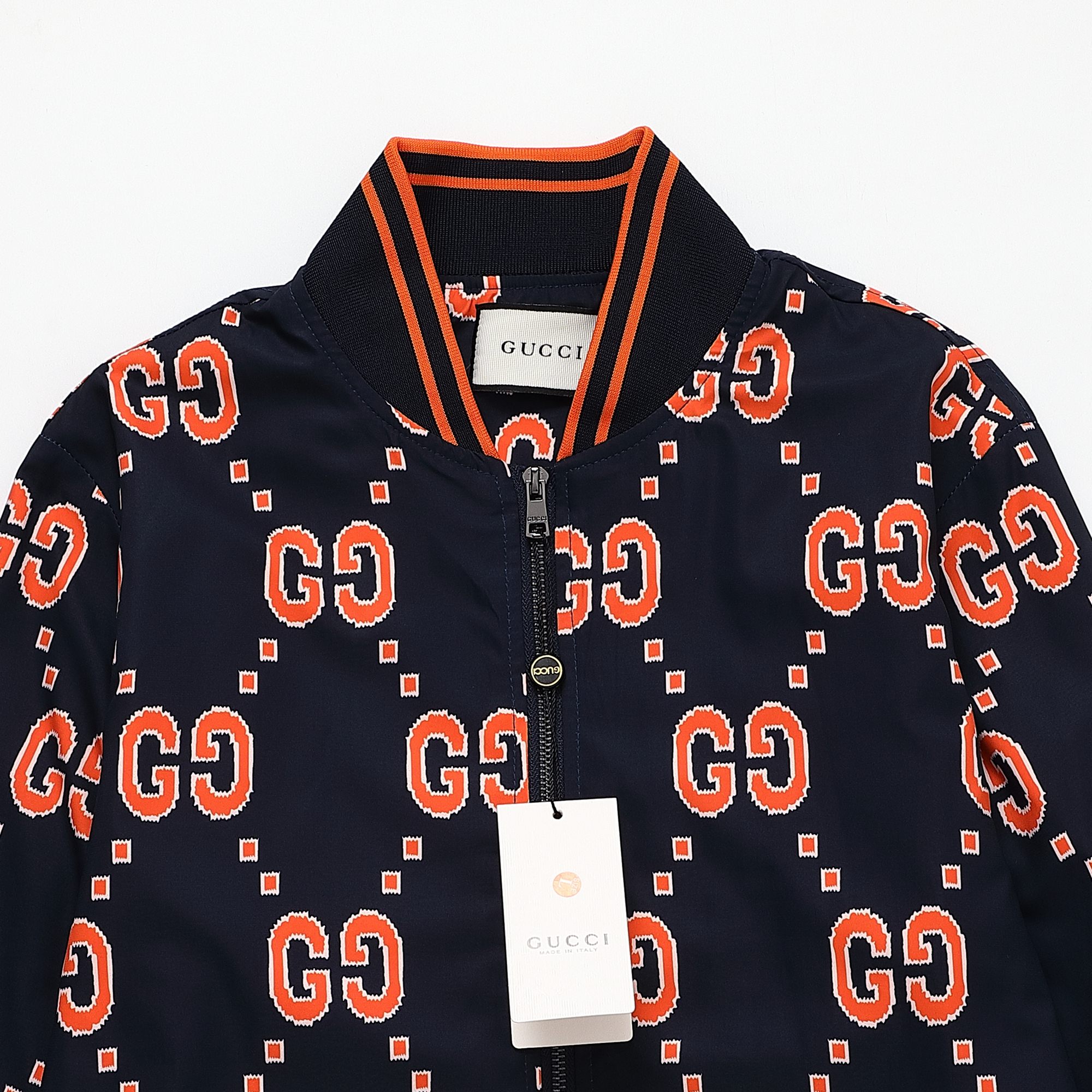 【GUCCI  公式旗艦店】グッチ ジャケット着好評に付き再入荷！