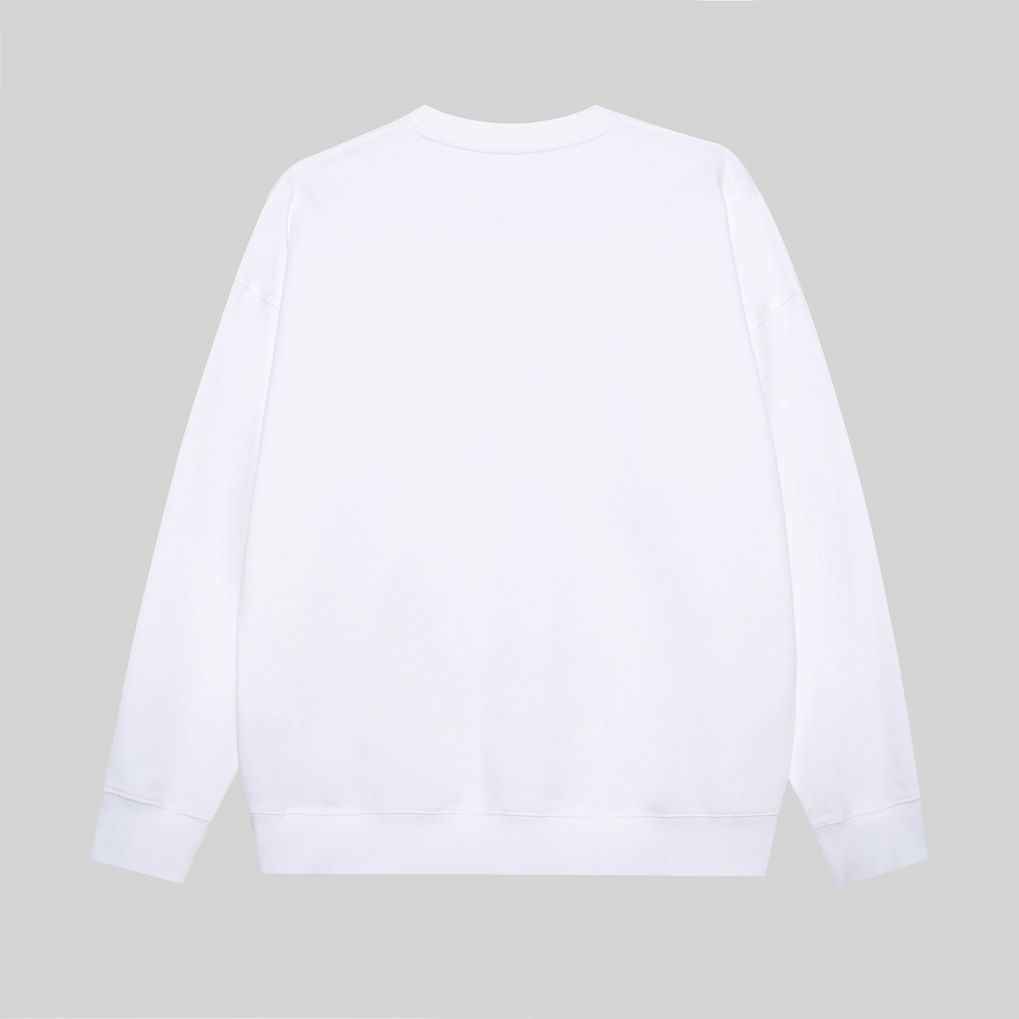 【BURBERRY  公式旗艦店】バーバリー丸首の衛衣 スウェットご好評に付き再入荷！