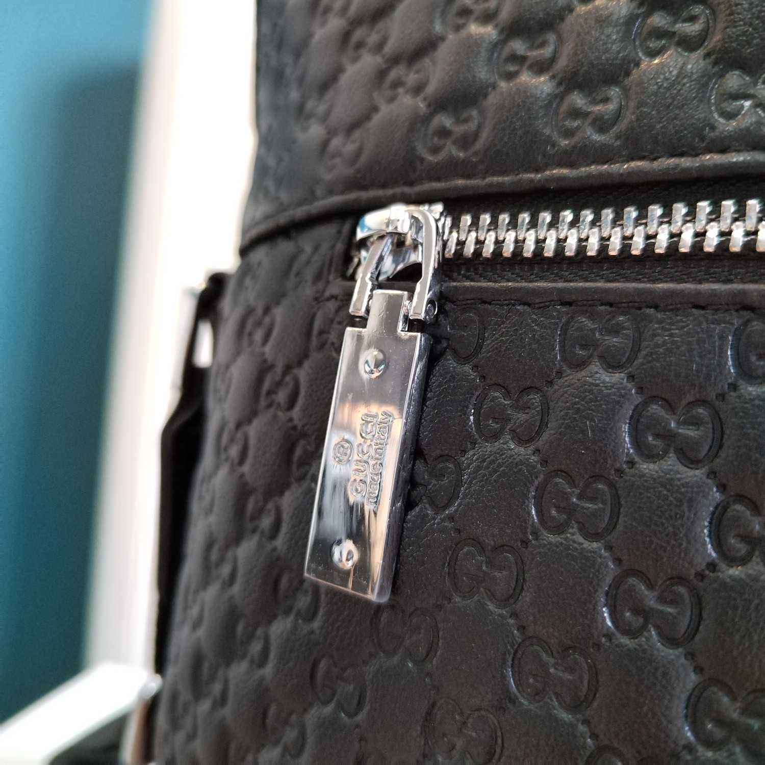 【2024】【GUCCI 公式 旗艦店】グッチ   ショルダーバッグ 当日出荷 好評に付き再入荷！26*28*5CM