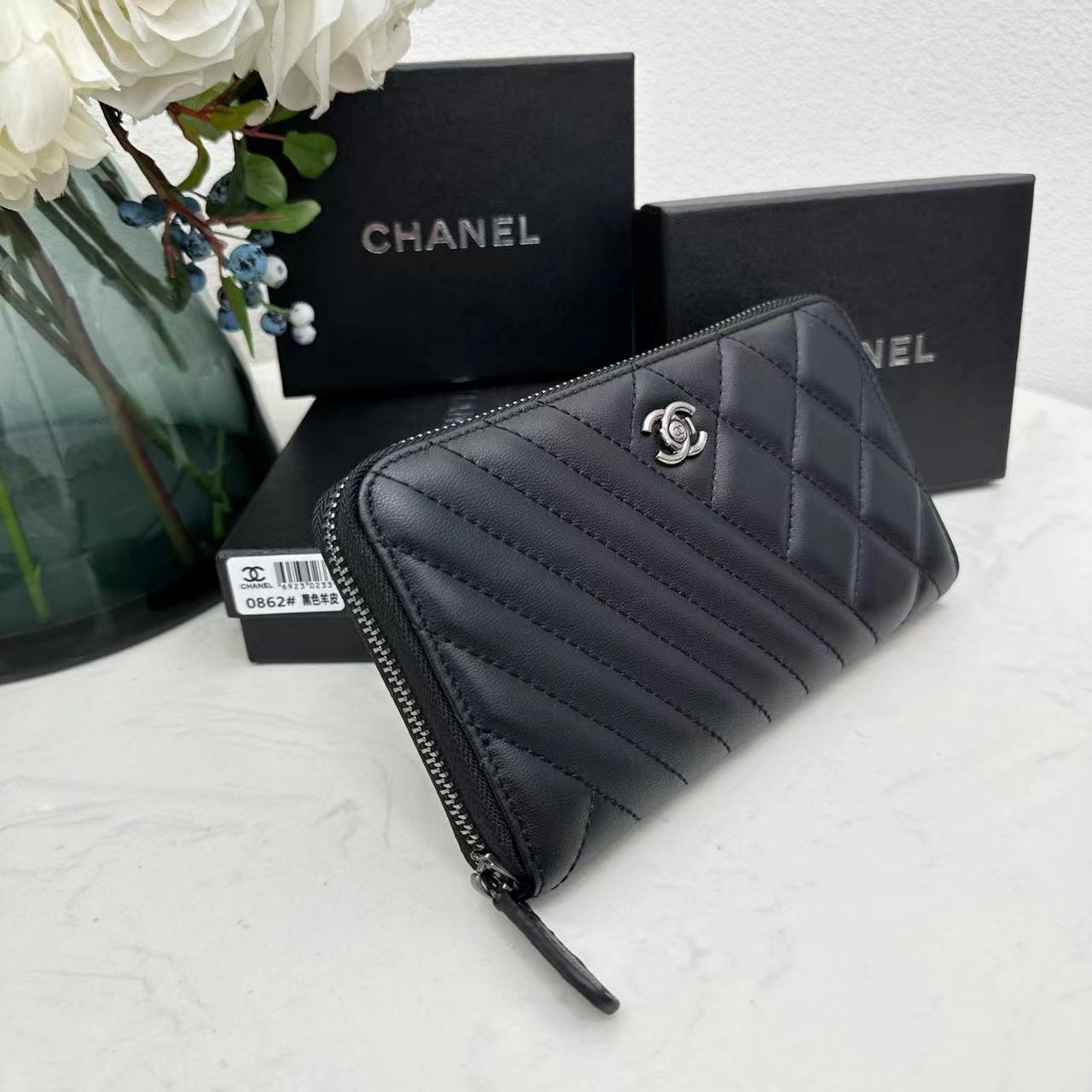 【CHANEL公式 旗艦店】シャネル 財布 当日出荷 好評に付き再入荷！19CM