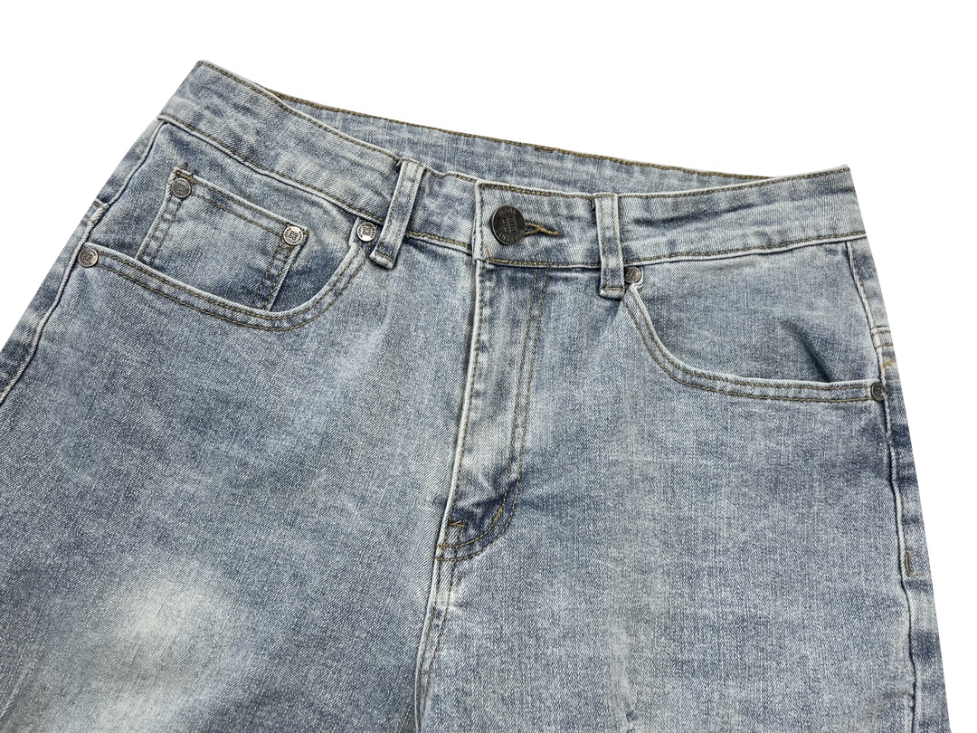 【2024】【 GIVENCHY   公式旗艦店】 ジバンシー  ジーパン  ご好評に付き再入荷！