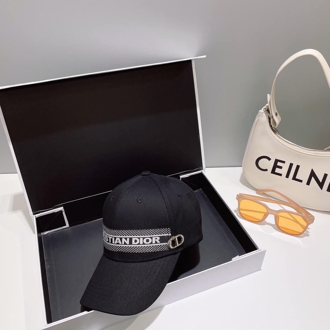 【2024】【DIOR  ディオール】【数量限定】 野球帽 / ハット
