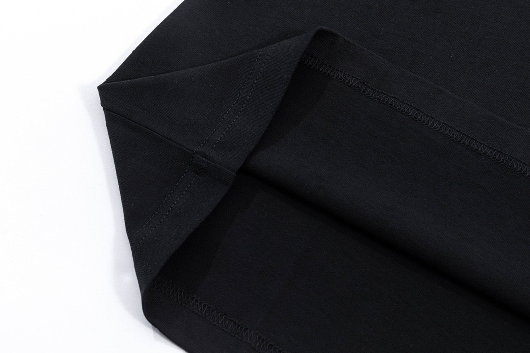 【2024】【GUCCI公式旗艦店】クッチ   Tシャツ ご好評に付き再入荷！