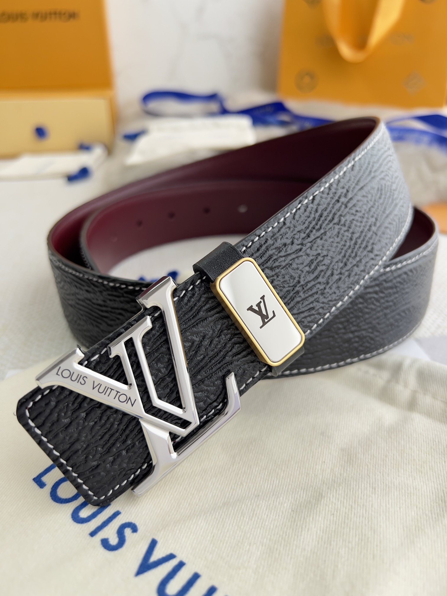 【LOUIS VUITTON】(ルイヴィトン) 3.8cmベルト メンズ
