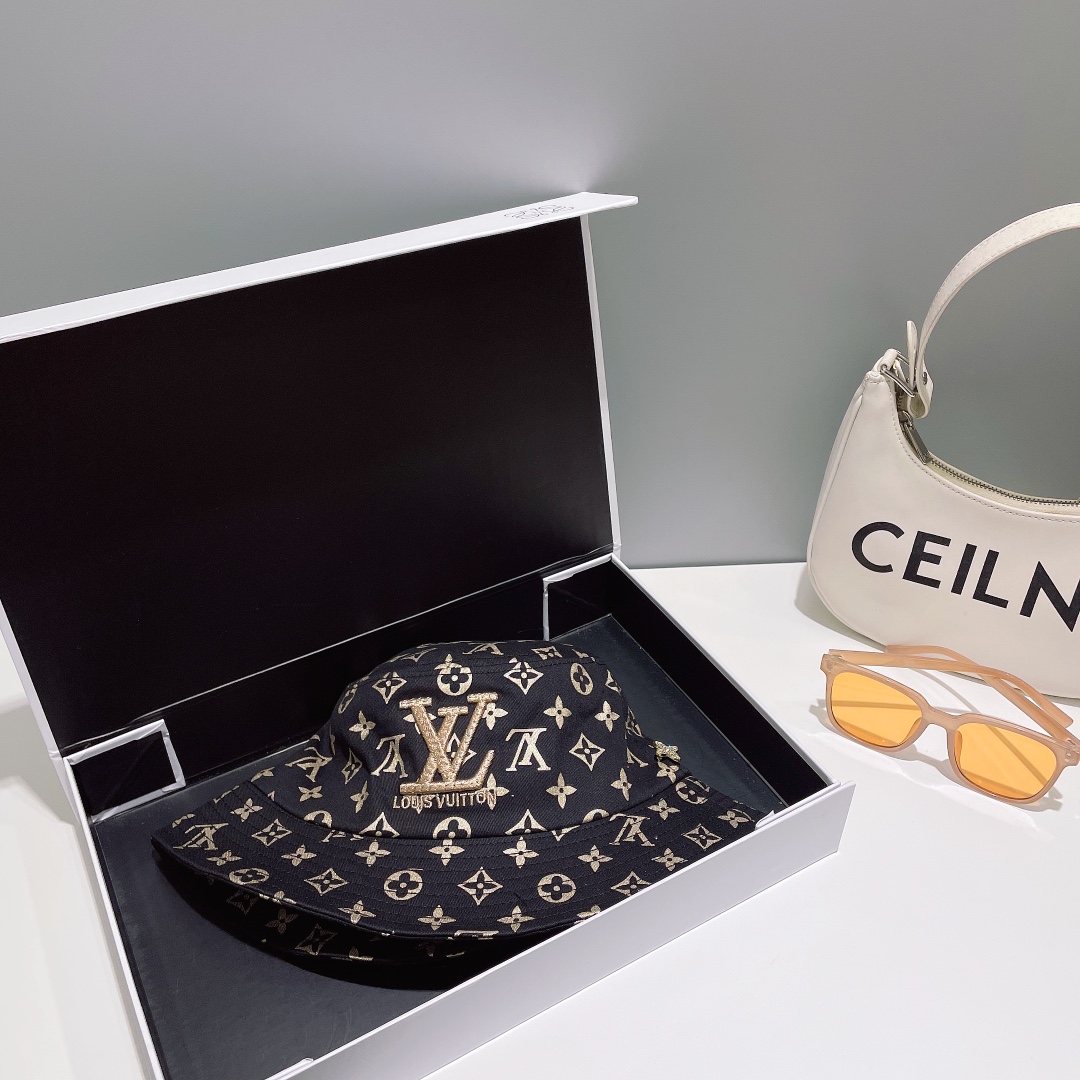 LOUIS VUITTON(ルイヴィトン )フィッシャーマンズハット