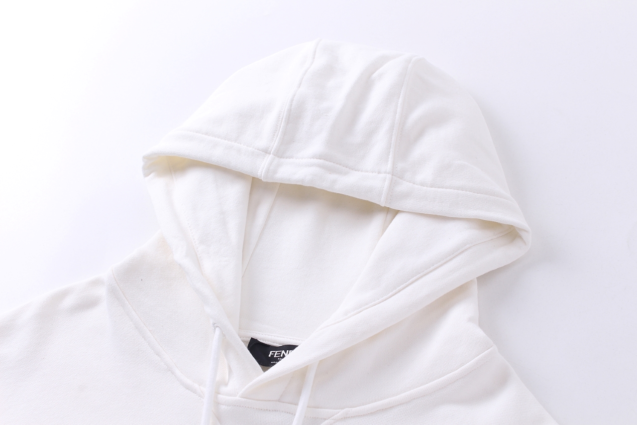 【FENDI  公式旗艦店】フェンディパーカー スウェット ご好評に付き再入荷！