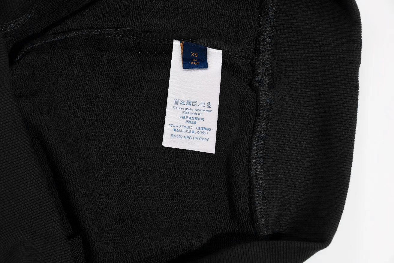 【LOUIS VUITTON  公式旗艦店】ルイヴィトン 丸首の衛衣 スウェット ご好評に付き再入荷！