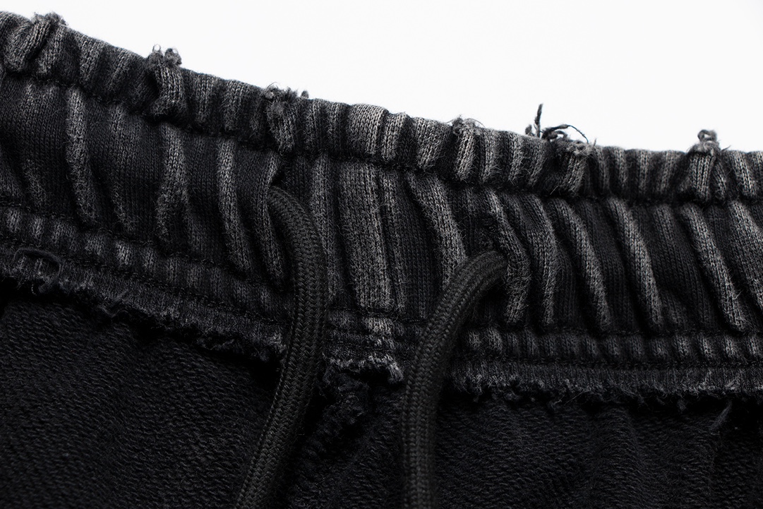 【2024】【BALENCIAGA   公式旗艦店】バレンシアガ    ショートパンツ  ご好評に付き再入荷！