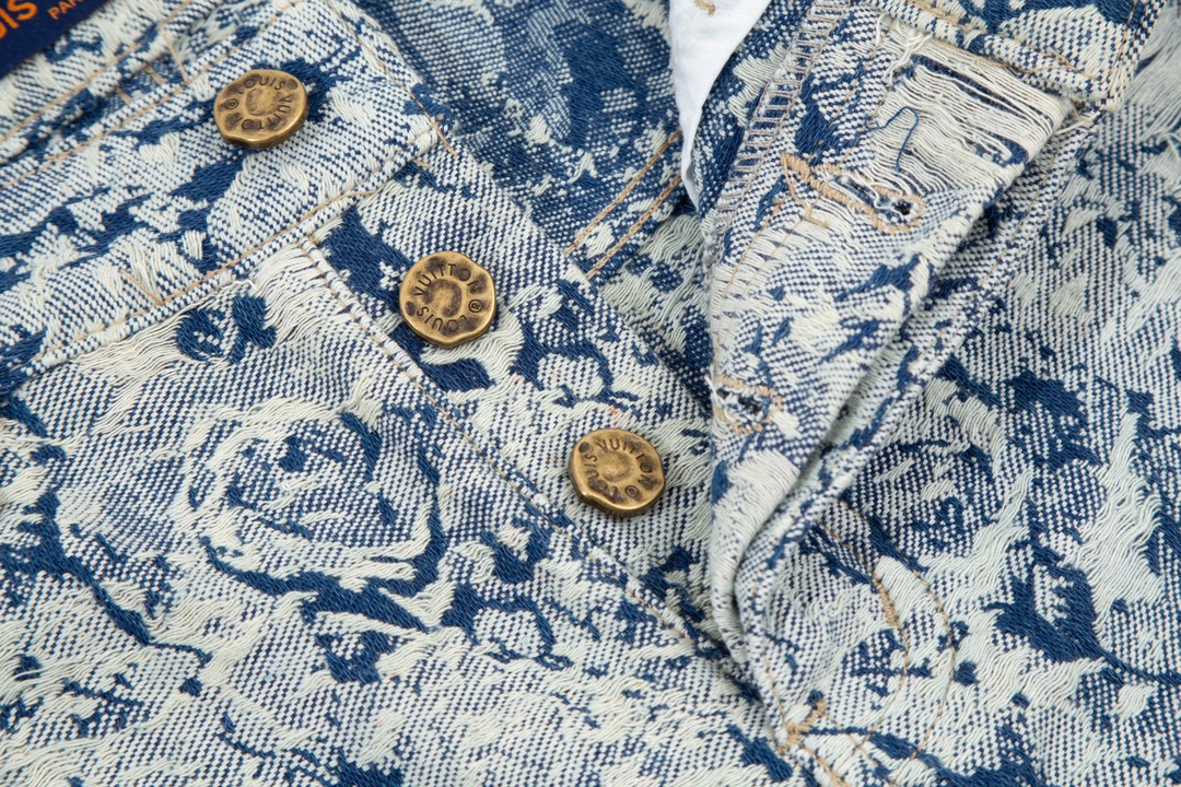 【2024】【LOUIS VUITTON   公式旗艦店】 ルイヴィトン  ショートパンツ  ご好評に付き再入荷！