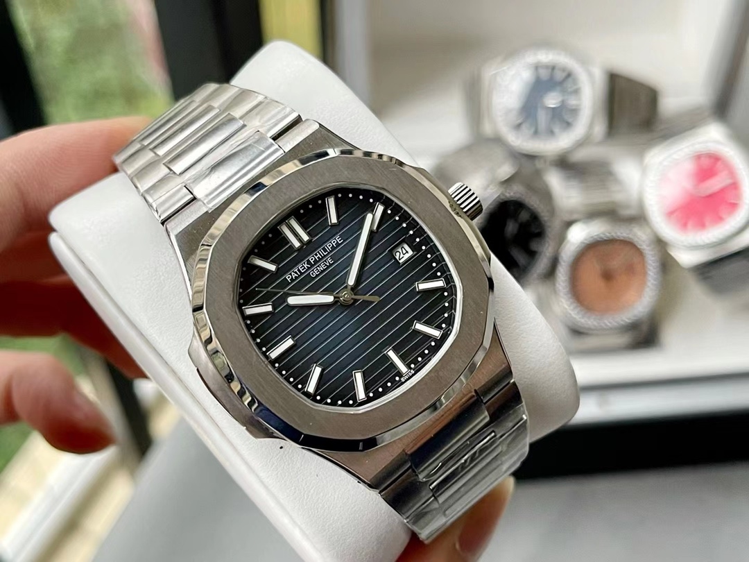 PATEK PHILIPPE(パテック フィリップ)  腕時計40MM