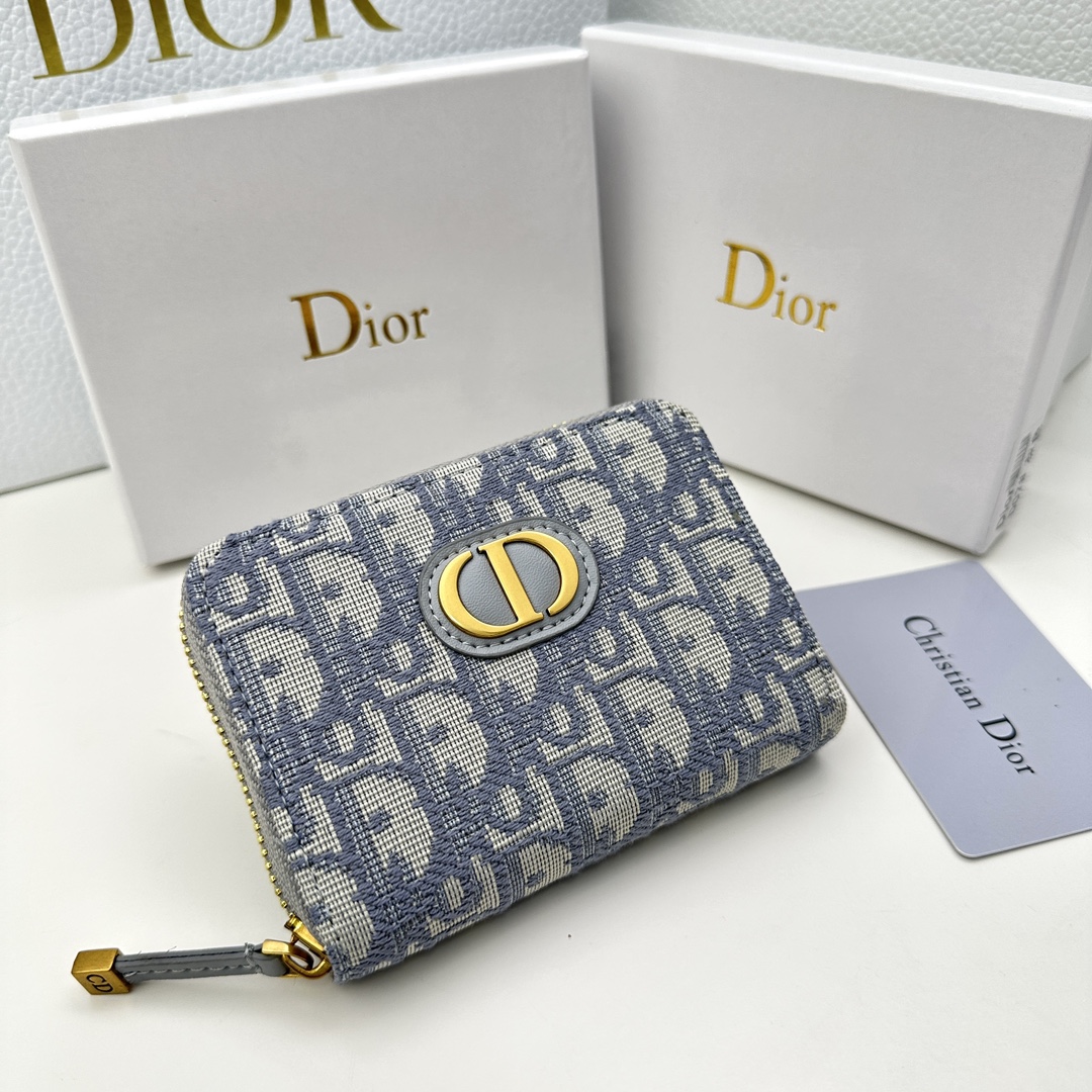 【DIOR 公式 旗艦店】ディオール 財布   当日出荷 好評に付き再入荷！12*8.5cm