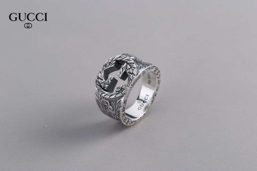 【GUCCI】クッチ  指輪