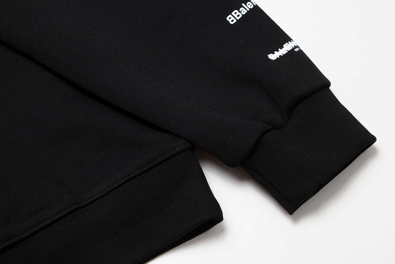 【BALENCIAGA 公式旗艦店】バレンシアガ  パーカー  ウェット ご好評に付き再入荷！
