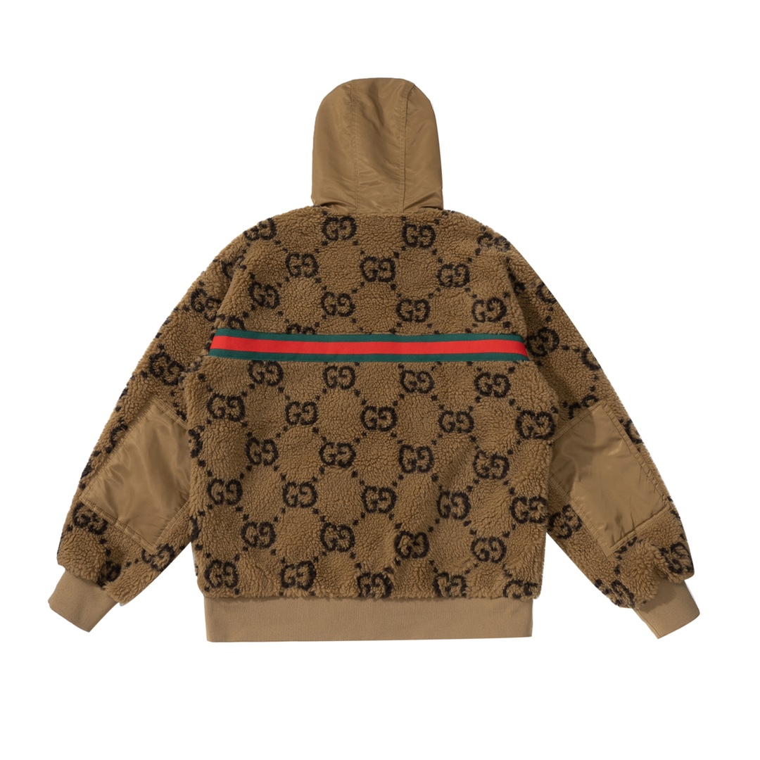 【GUCCI  公式旗艦店】グッチ  ジャケット着 好評に付き再入荷！