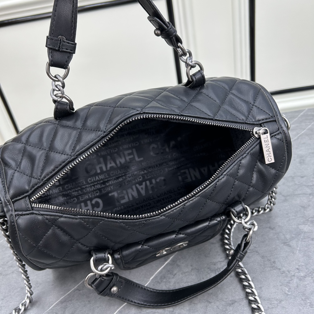 【2024】【CHANEL公式 旗艦店】シャネル 旅行かばん 当日出荷 好評に付き再入荷！32*19*14CM