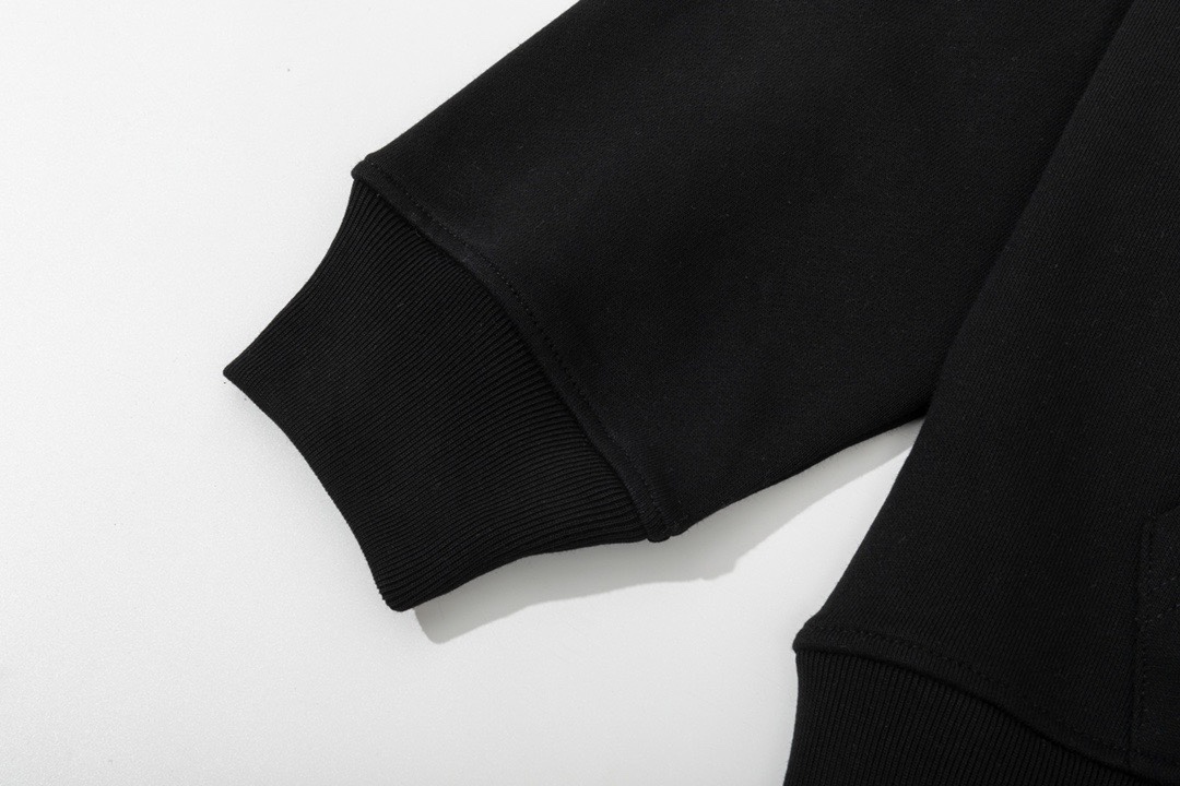 【GUCCI  公式旗艦店】グッチ パーカー  スウェットご好評に付き再入荷！