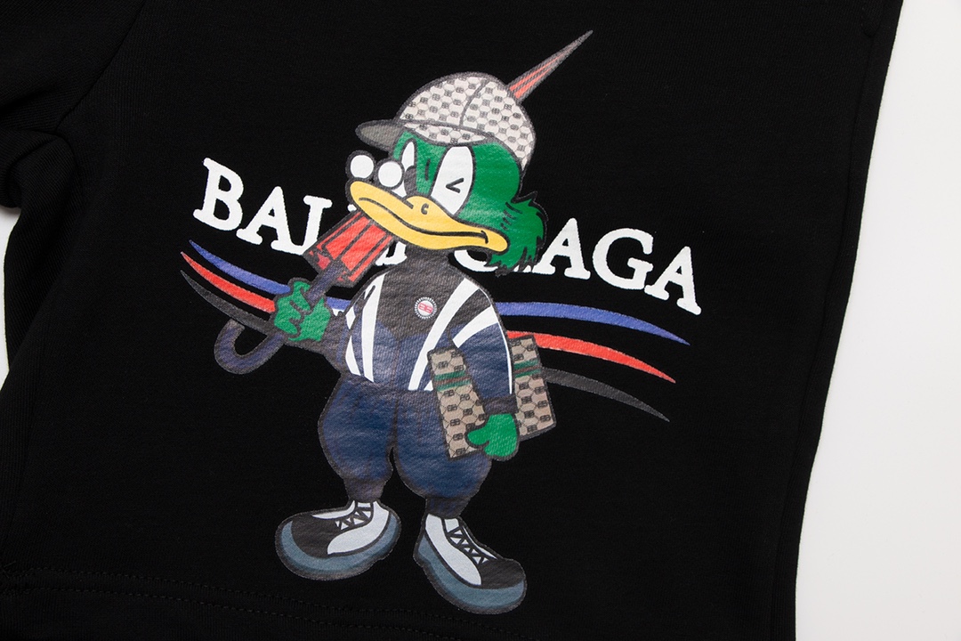 【2024】【BALENCIAGA   公式旗艦店】バレンシアガ    ショートパンツ  ご好評に付き再入荷！