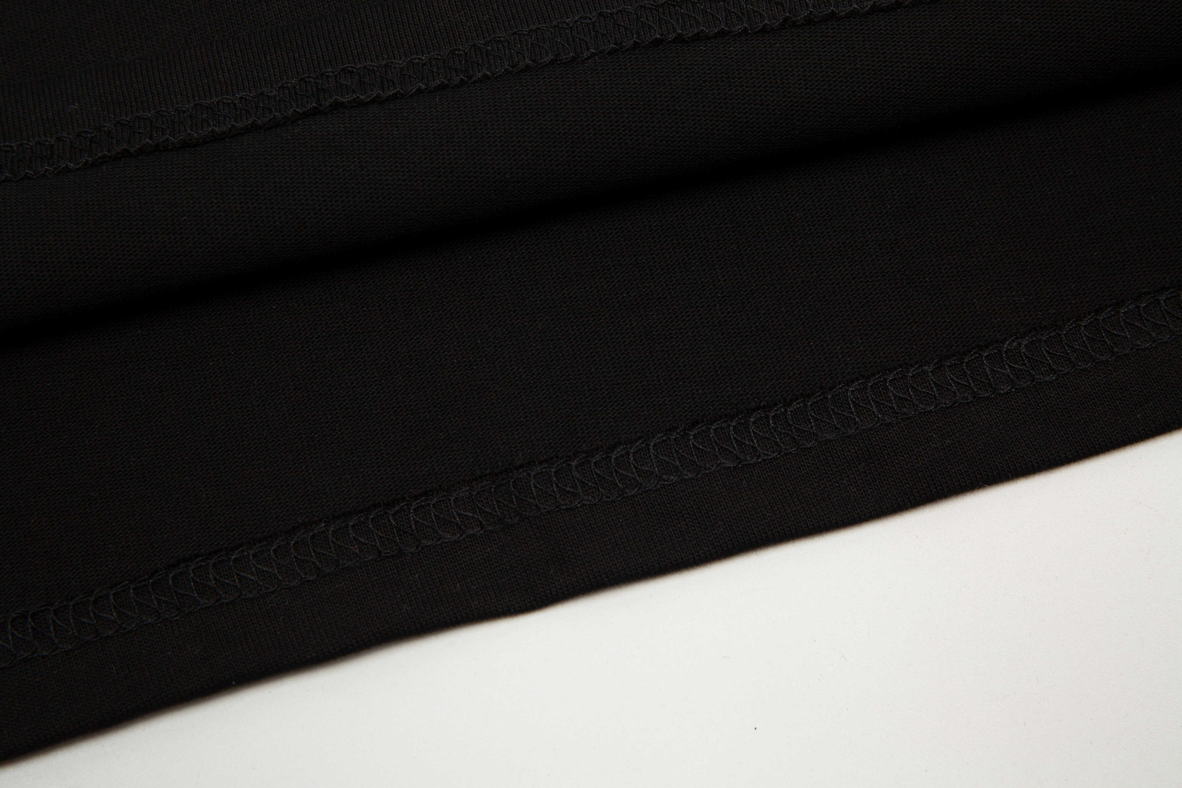 【CHROME HEARTS 公式旗艦店】クロムハーツ   Tシャツ ご好評に付き再入荷！