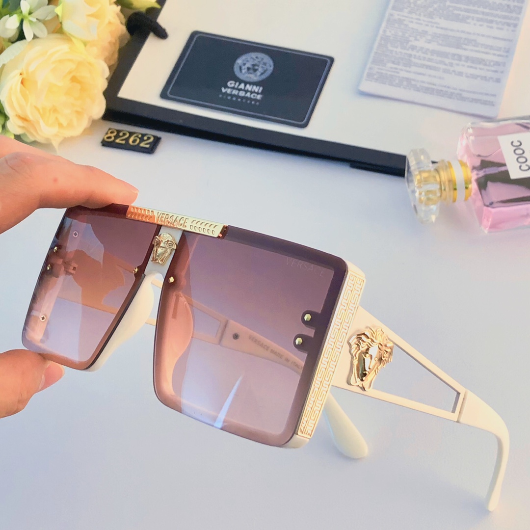 VERSACE(ヴェルサーチ ) サングラス