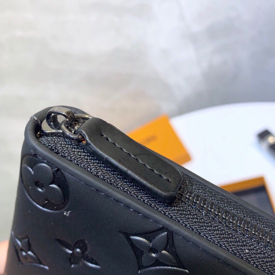 【 LOUIS VUITTON公式 旗艦店】ルイヴィトン   クラッチバッグ   当日出荷 好評に付き再入荷！21*11CM