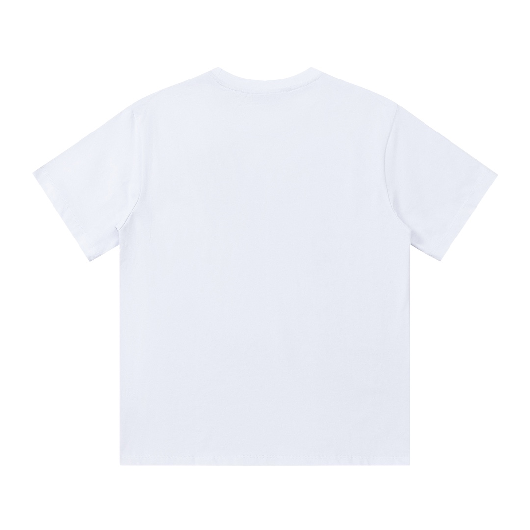 【2024】【FENDI  公式旗艦店】フェンディ   Tシャツご好評に付き再入荷！